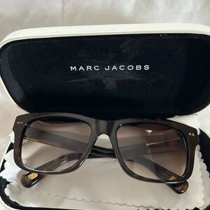 Marc Jacobs Dark Brown Sunglasses EUC made in Italy